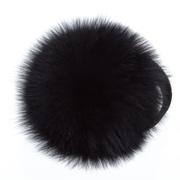 Surell Accessories - NEW❤️Surell❤️authentic fox fur earmuffs in black